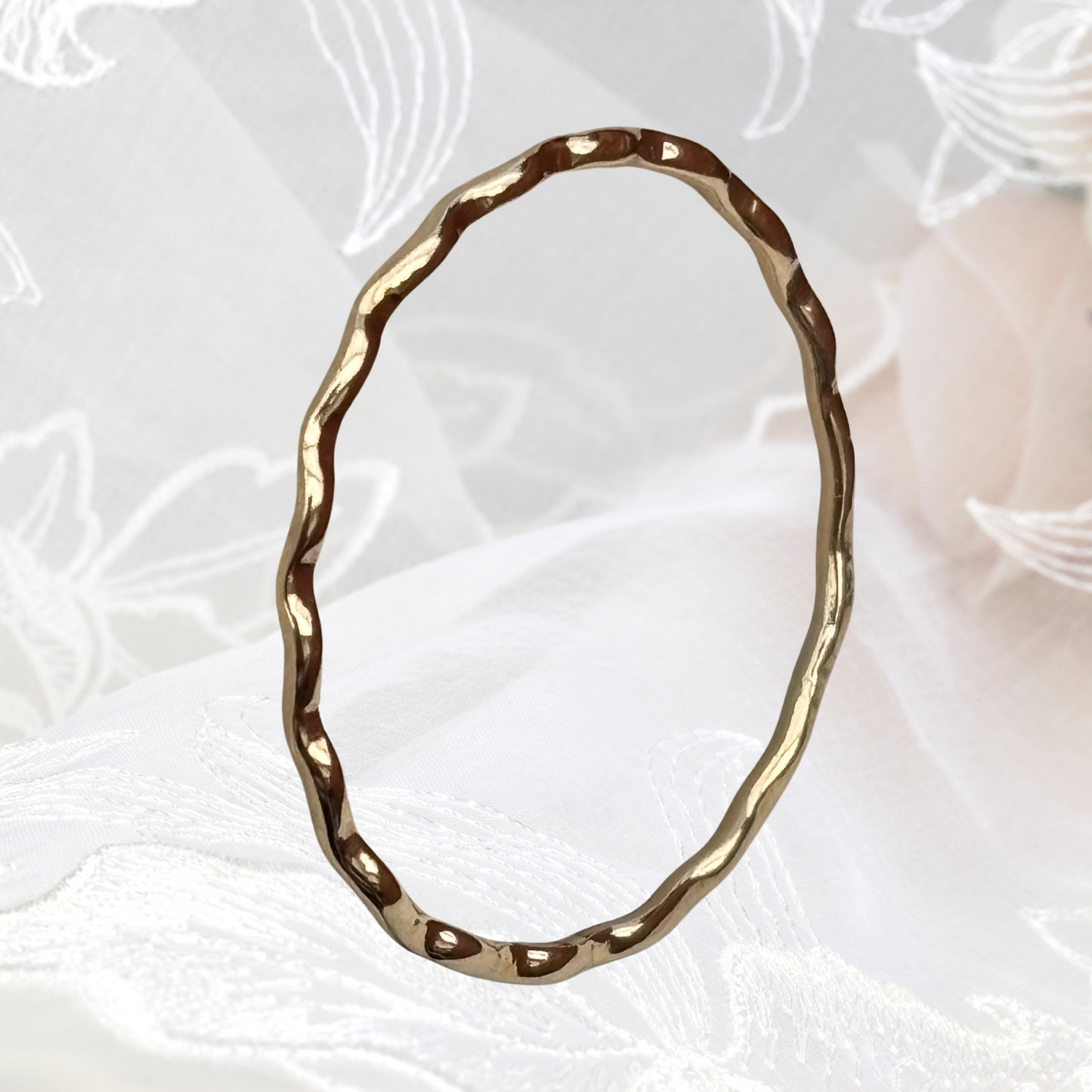 9ct Solid Gold Wave Bangle Heavy 16grams