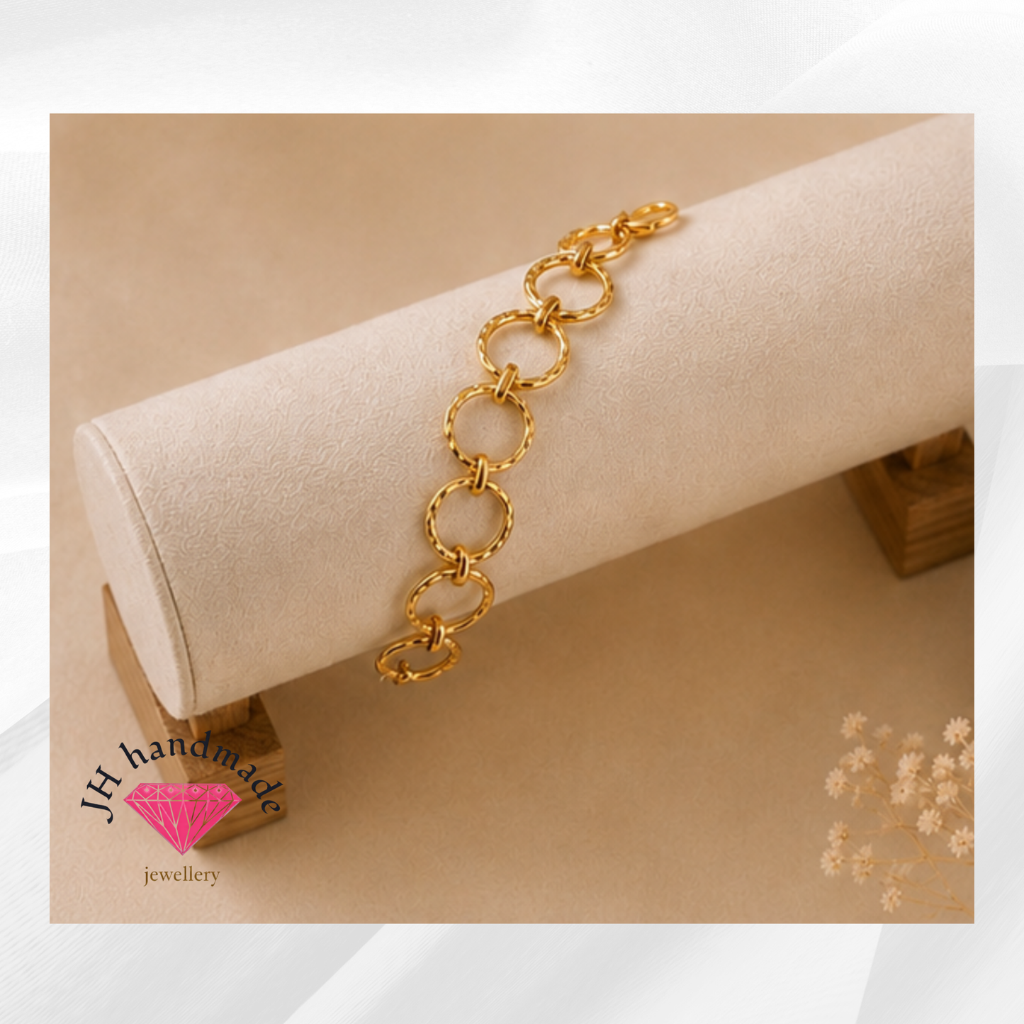 9CT Solid Gold Heritage Circle Bracelet Custom Made Fully Hallmarked