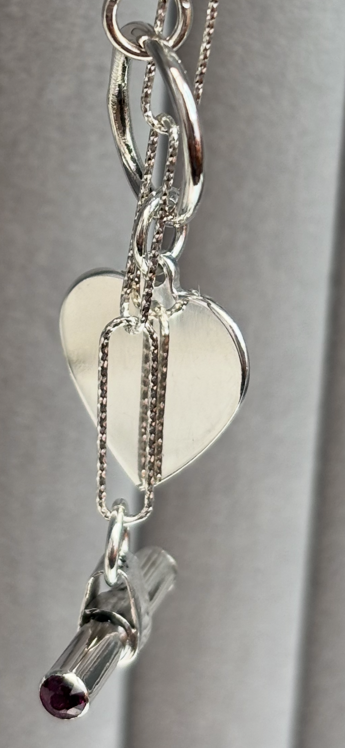 Solid silver T Bar Necklace set with Sapphires