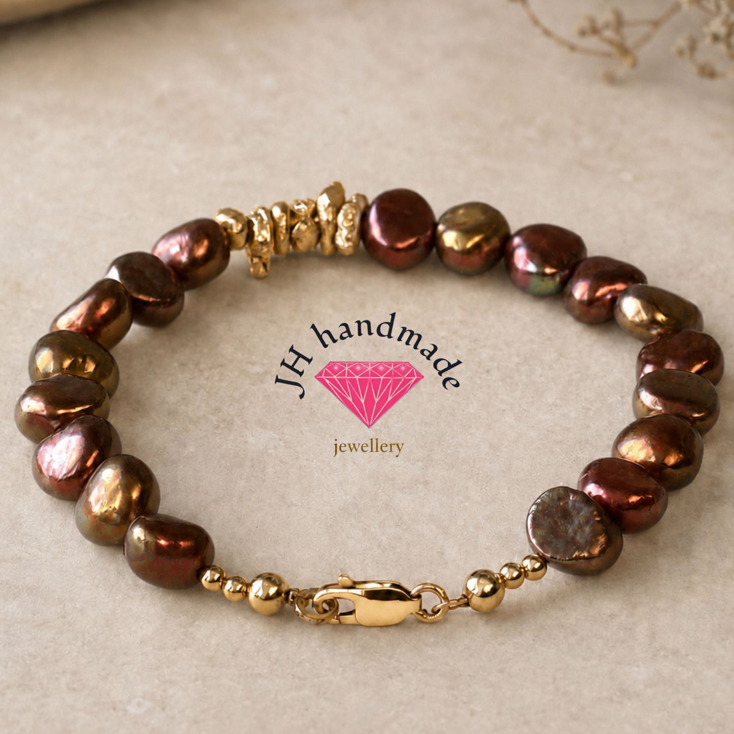 9ct solid gold Nugget and fresh water pearl Bracelet
